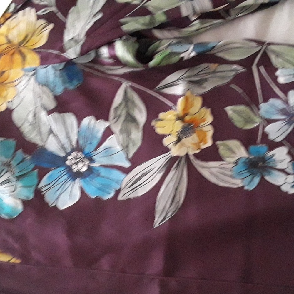SOLD! Johnny Was silk pants - Picture 5 of 10
